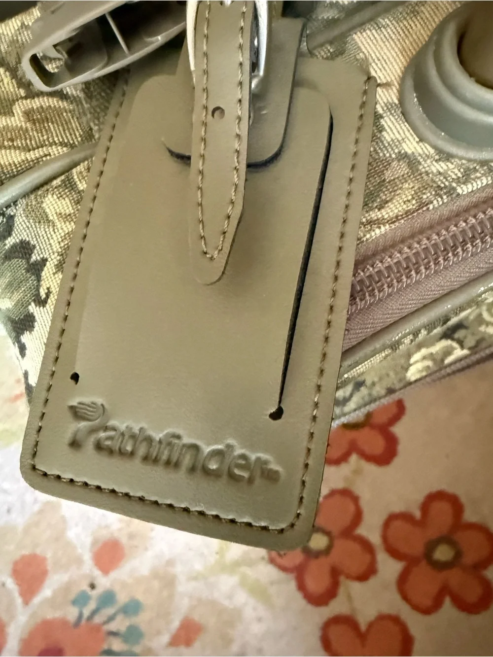 Vintage Pathfinder Floral Rolling Suitcase in Sage and Beige